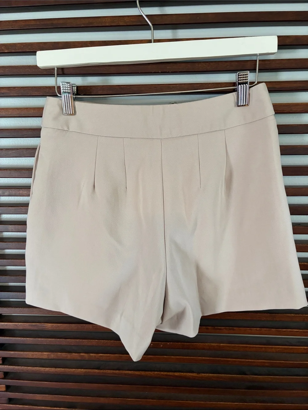 🎉NEW LISTING!🎉a new day Women's Pleated Dress Shorts - Light Beige